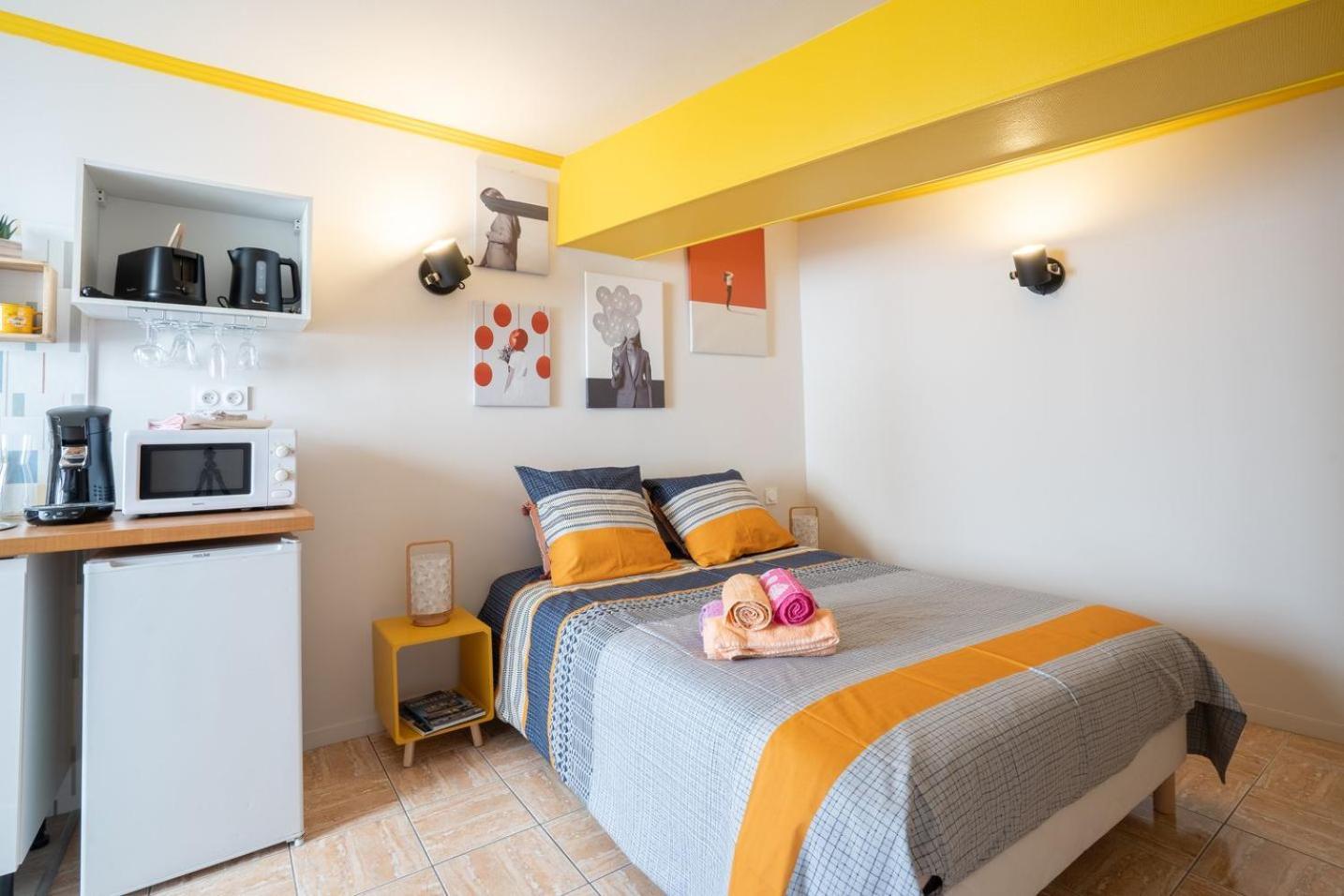 Superlogis Blois-Le Pitaya- Hypercentre Studio- Classe 3Etoiles Екстер'єр фото